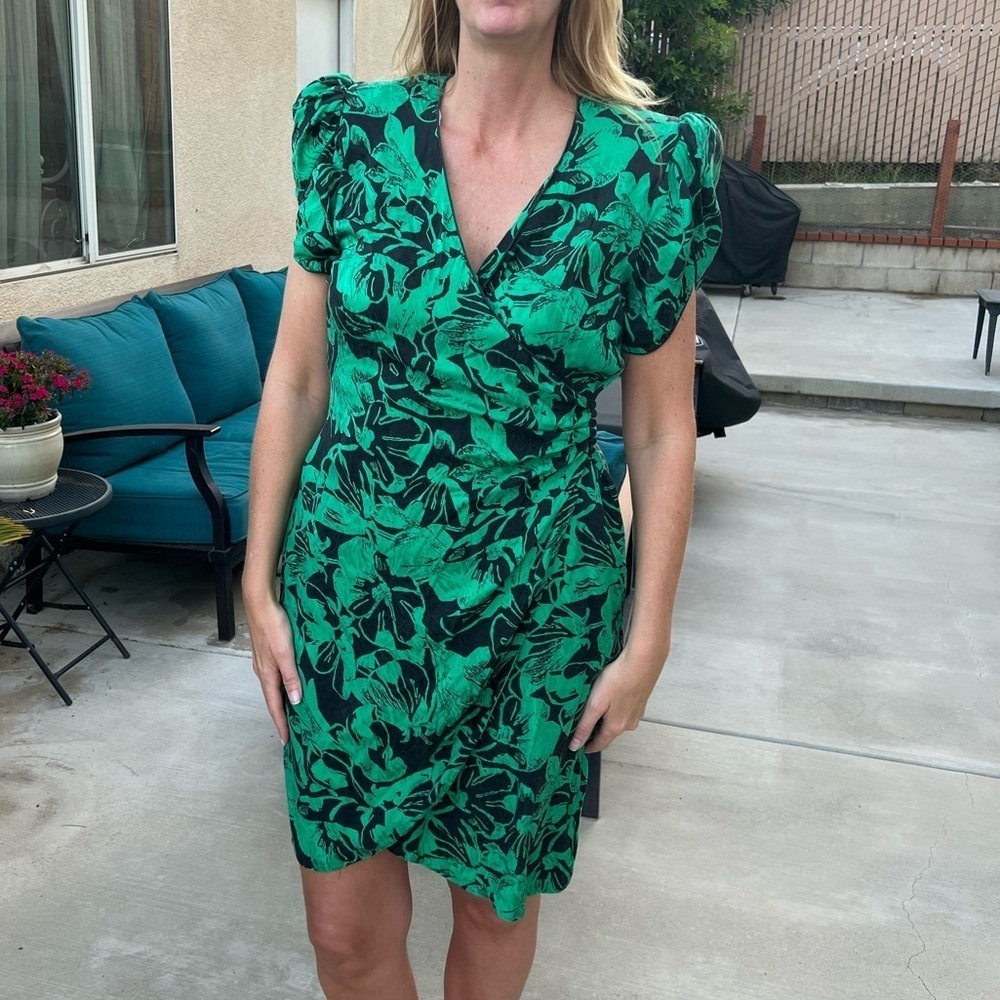 Vintage 80s 90s emerald green 100% silk faux wrap dress with puff sleeves